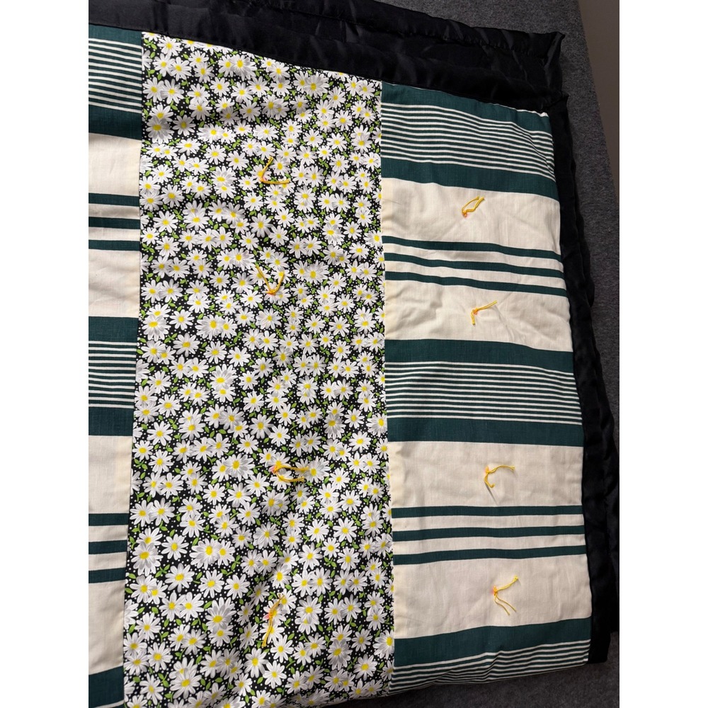 Handmade Patchwork Tied Quilt Floral Daisy Striped Cottagecore Black Green Cream - Picture 14 of 16